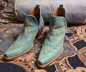 Turquoise Western Ankle Boots  MYRAWesterly Western EmbroideredLeather